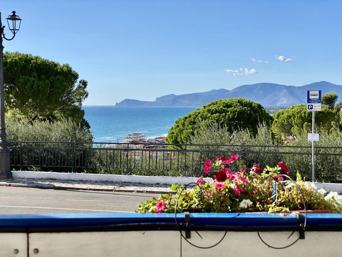 Holidaycasa Mike - Con Terrazzo Vista Mare Sperlonga Exteriér fotografie