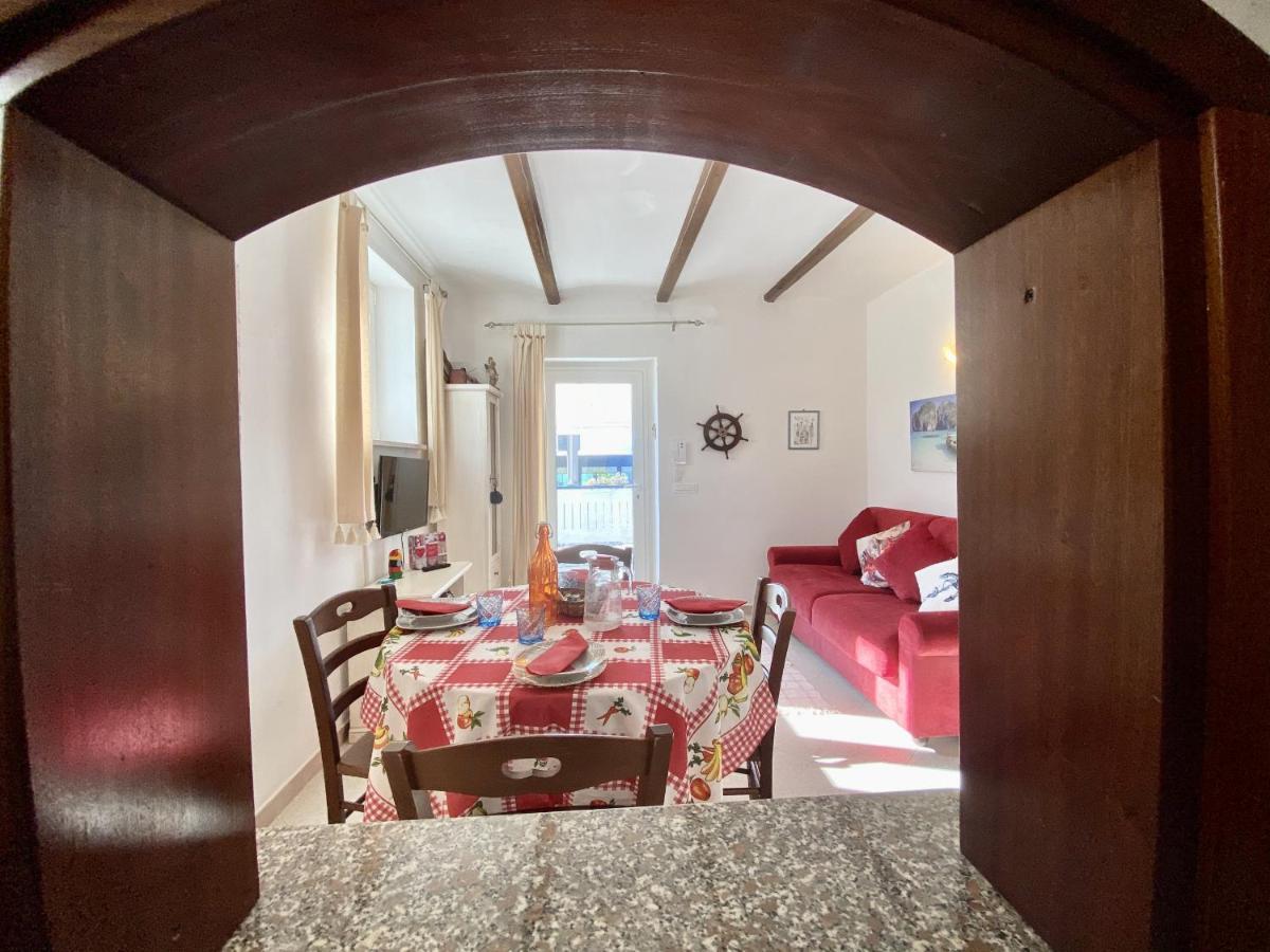 Holidaycasa Mike - Con Terrazzo Vista Mare Sperlonga Exteriér fotografie